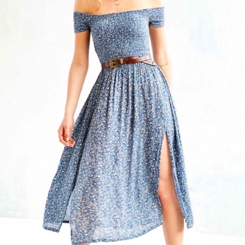 UO Kimchi Blue Picnic Dress in Floral blue
